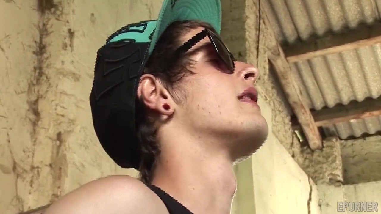 Dominant Guy Taking Over A Submissive Twink