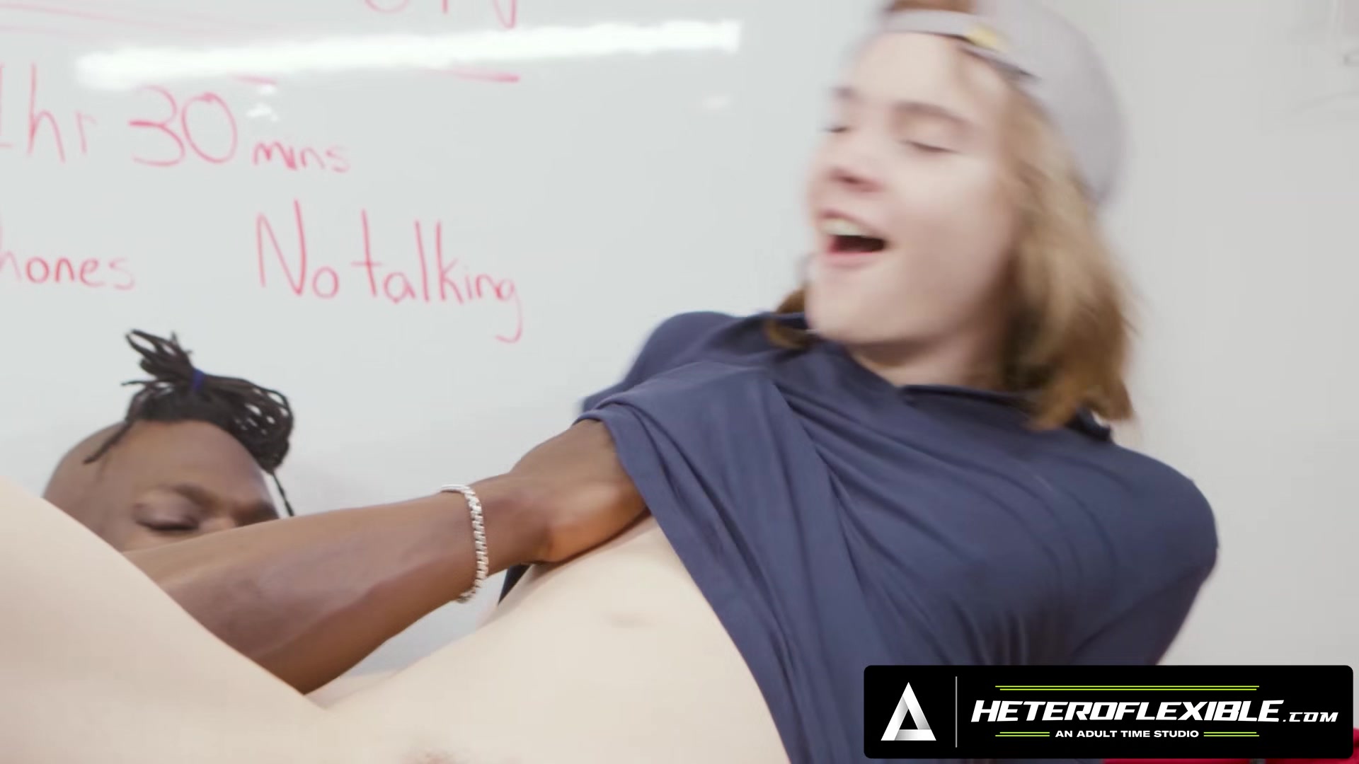 HETEROFLEXIBLE - Bored Frat Boys Harrison Feels Yuna Yule Suck Each Other s Cock In Detention