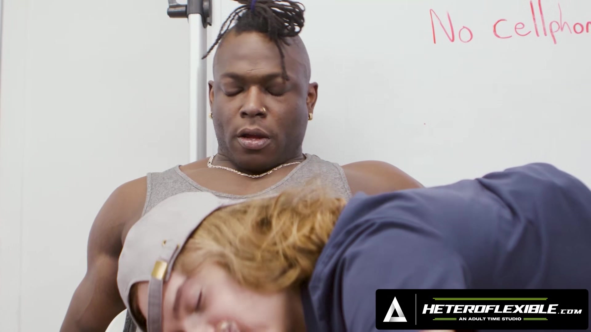 HETEROFLEXIBLE - Bored Frat Boys Harrison Feels Yuna Yule Suck Each Other s Cock In Detention