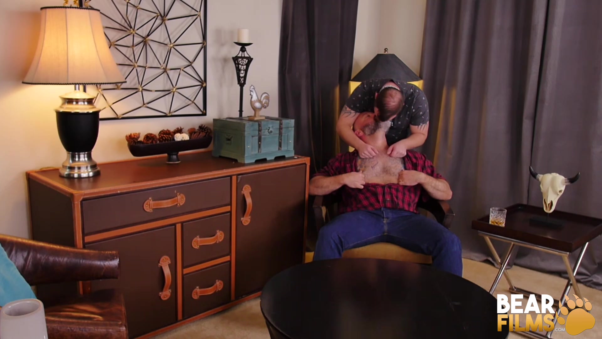 BEARFILMS Tattooed Bear Chip Young Fucks Kurt Jacobs Hairy Hole