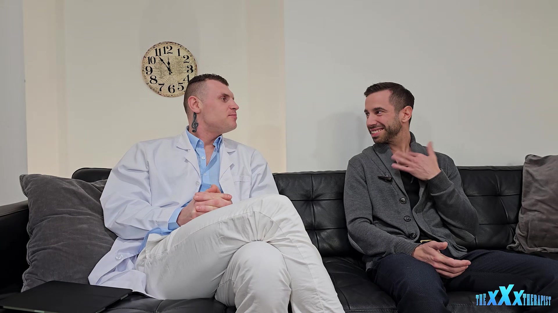 Dr. Dante's Intimate Therapy Session with Leo - thexxxtherapist