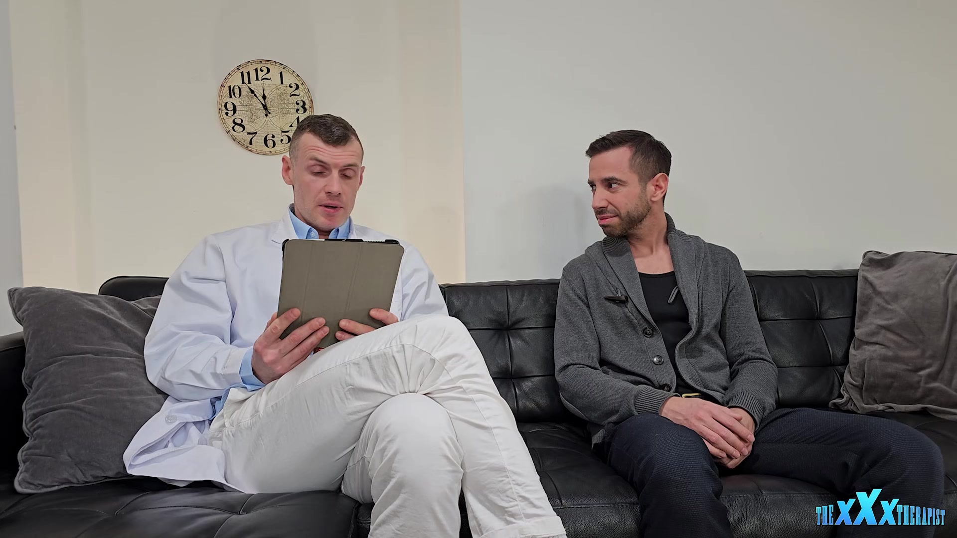 Dr. Dante's Intimate Therapy Session with Leo - thexxxtherapist