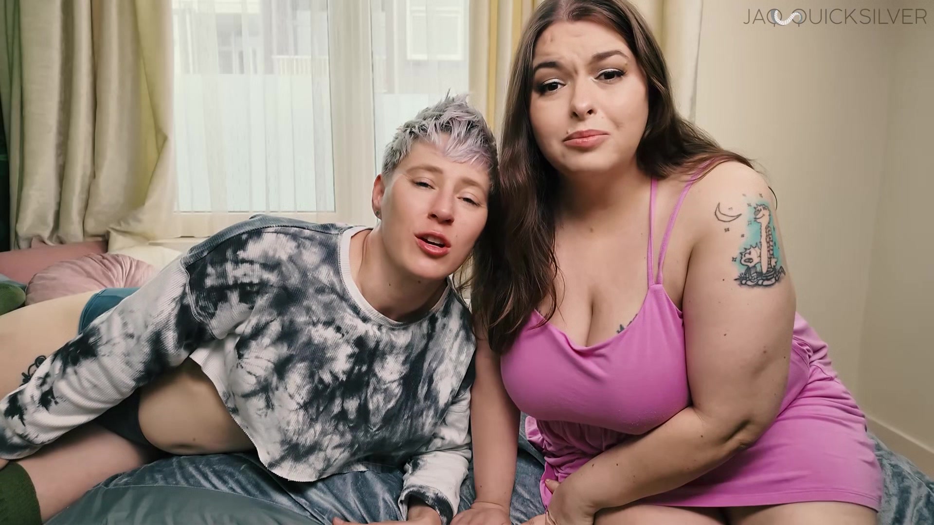 Munched Up! Hungry Friends FtM Jaq Quicksilver and BBW Sydney Screams Same Size Vore You