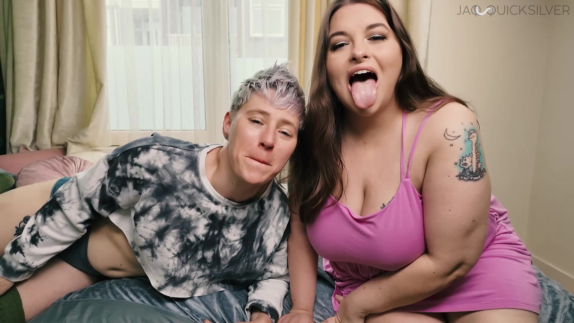 Munched Up! Hungry Friends FtM Jaq Quicksilver and BBW Sydney Screams Same Size Vore You