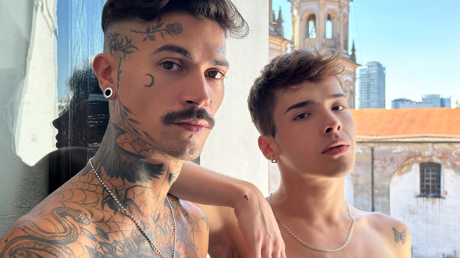 Kendro Cums Back - LatinLeche