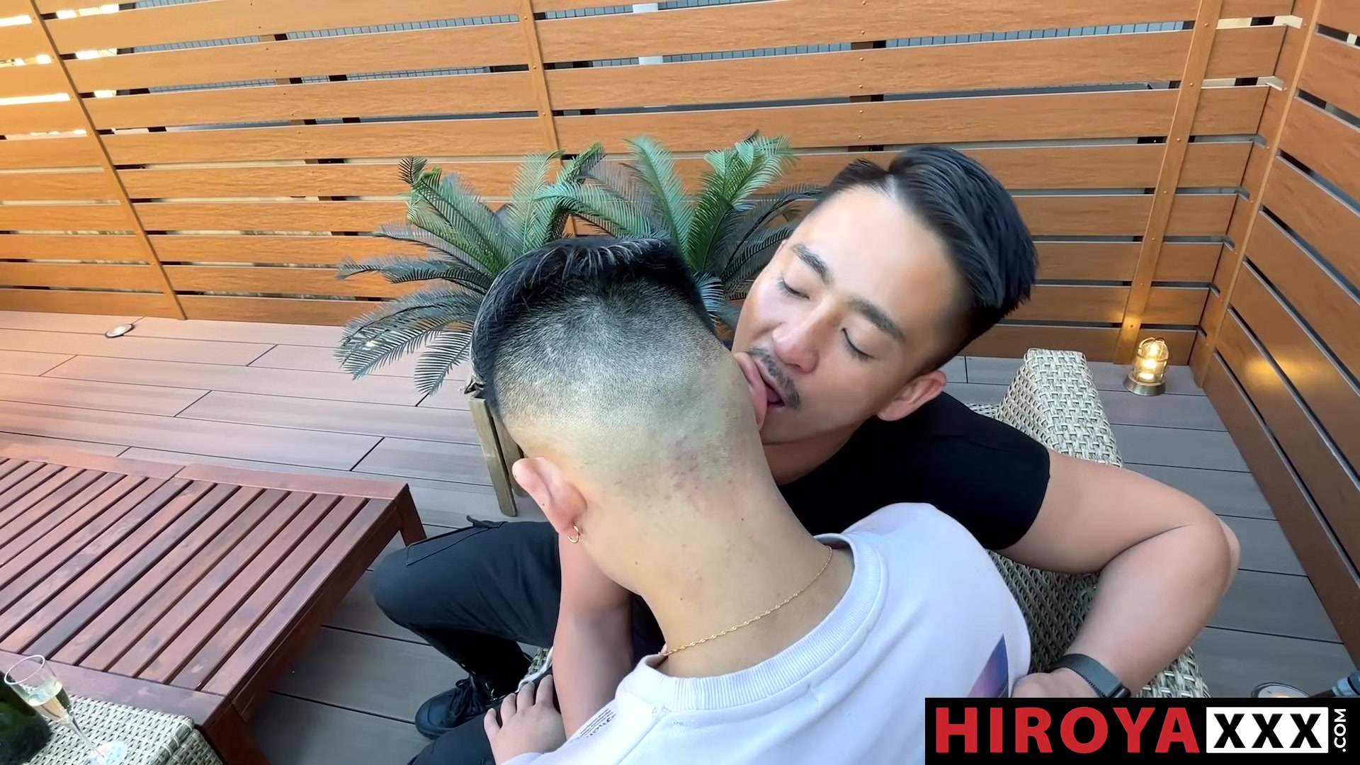 Hung Asian Gay Hiroya Enters Yuta Hungry Asshole