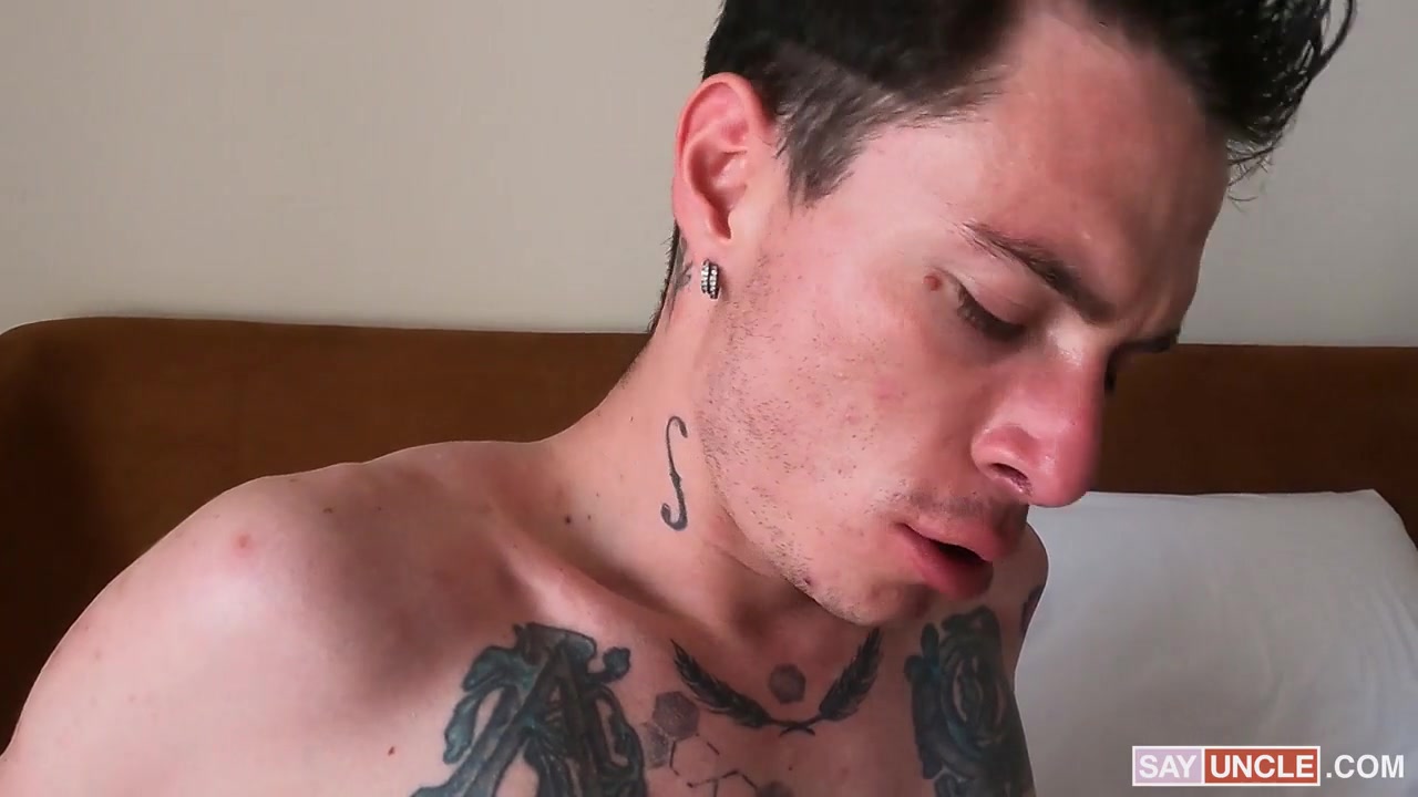 Handsome and Horny - LatinLeche