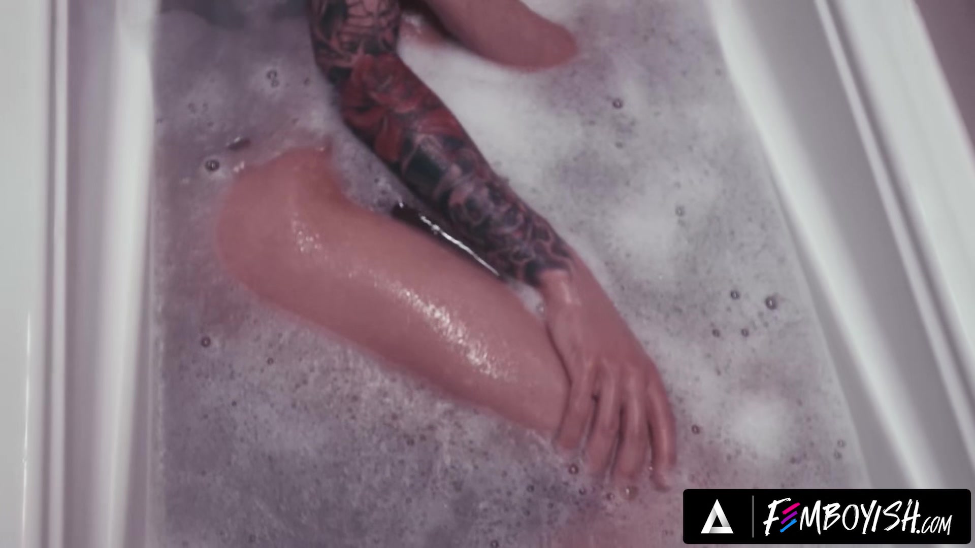 FEMBOYISH Cute Femboy Dante Snoww Lathers Up In Bubble Bath Enzo Muller Gets In To Fuck Him Hard