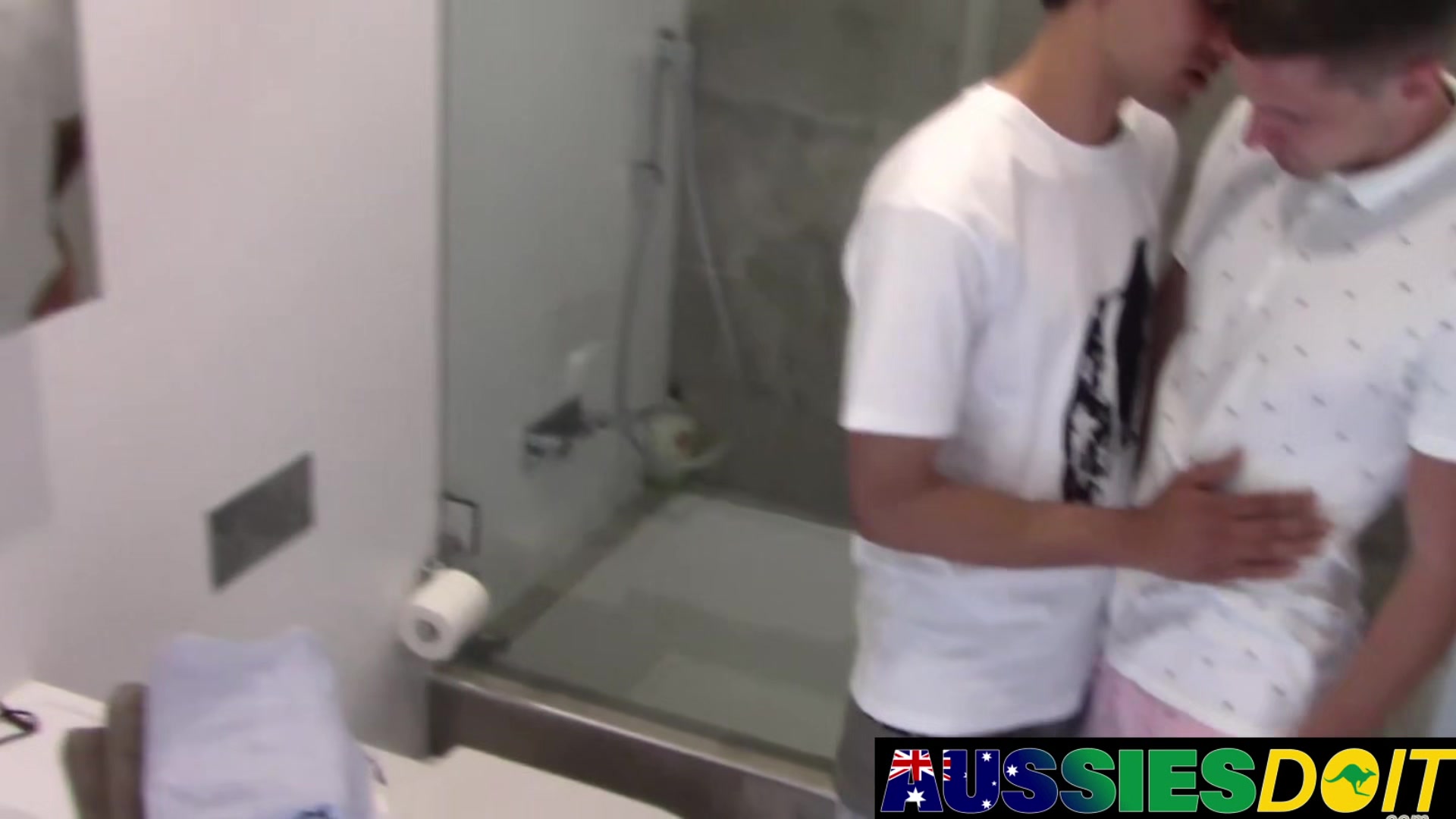 Big Dick Aussie Sebastian Pleases Bryce Tight Asshole
