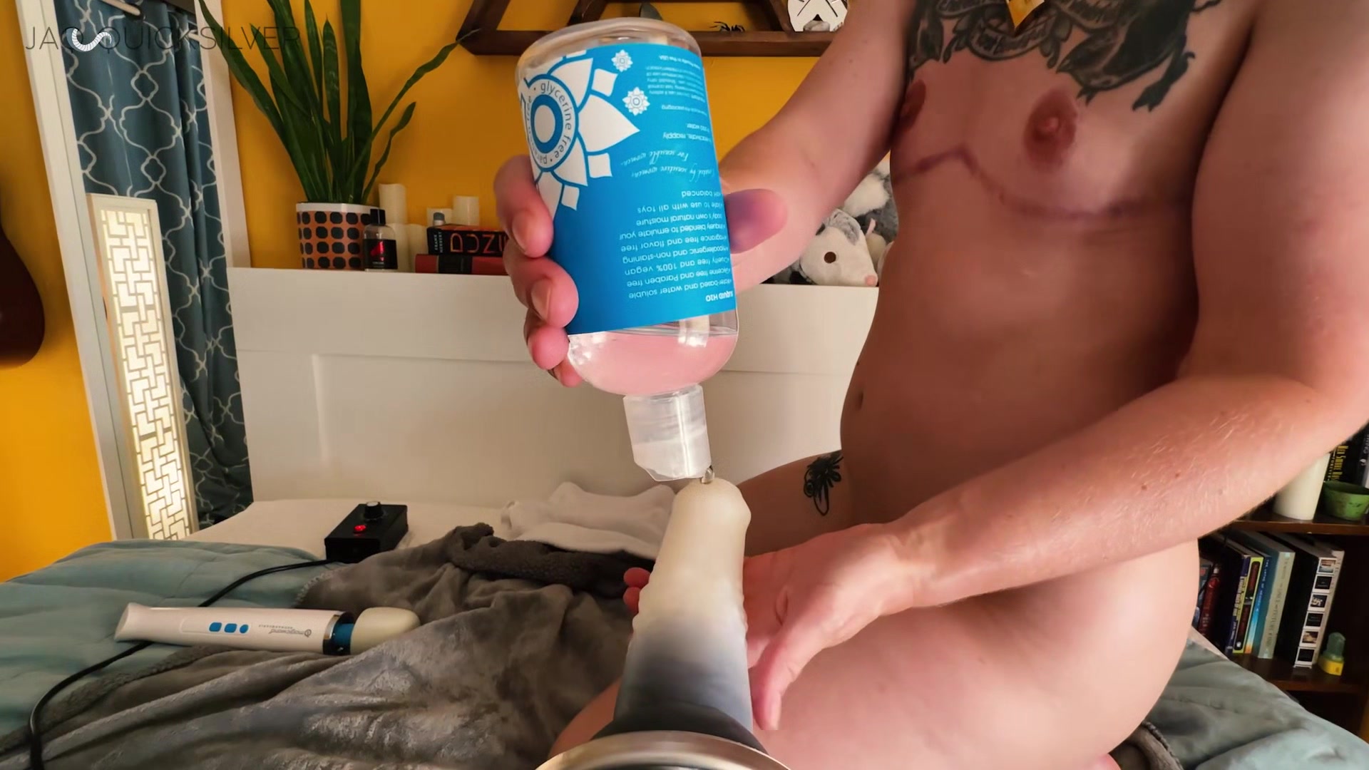 POV FtM Fuck Machine Anal Sex - Jaq Takes Three Monster Cocks in Muscle Ass
