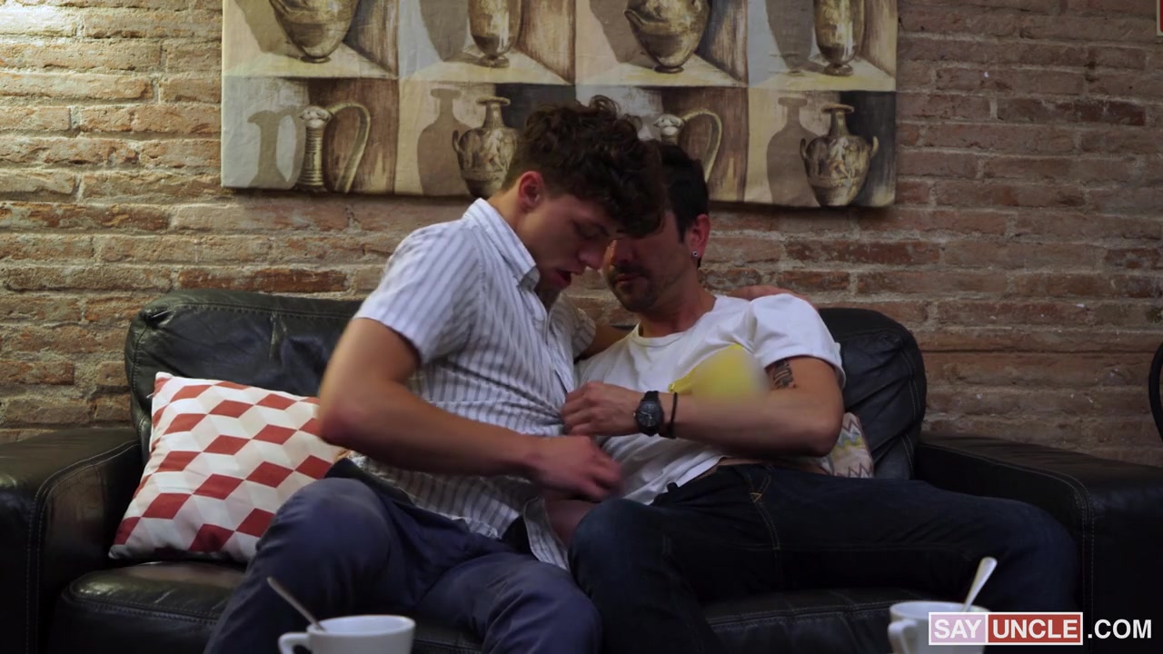 Spanish Lover Can’t Resist Jack’s Cock - EuroHunk