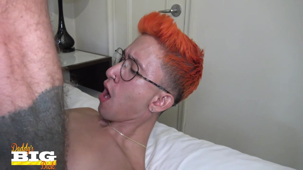 Daddys Dirty Guy streaming at VisionX