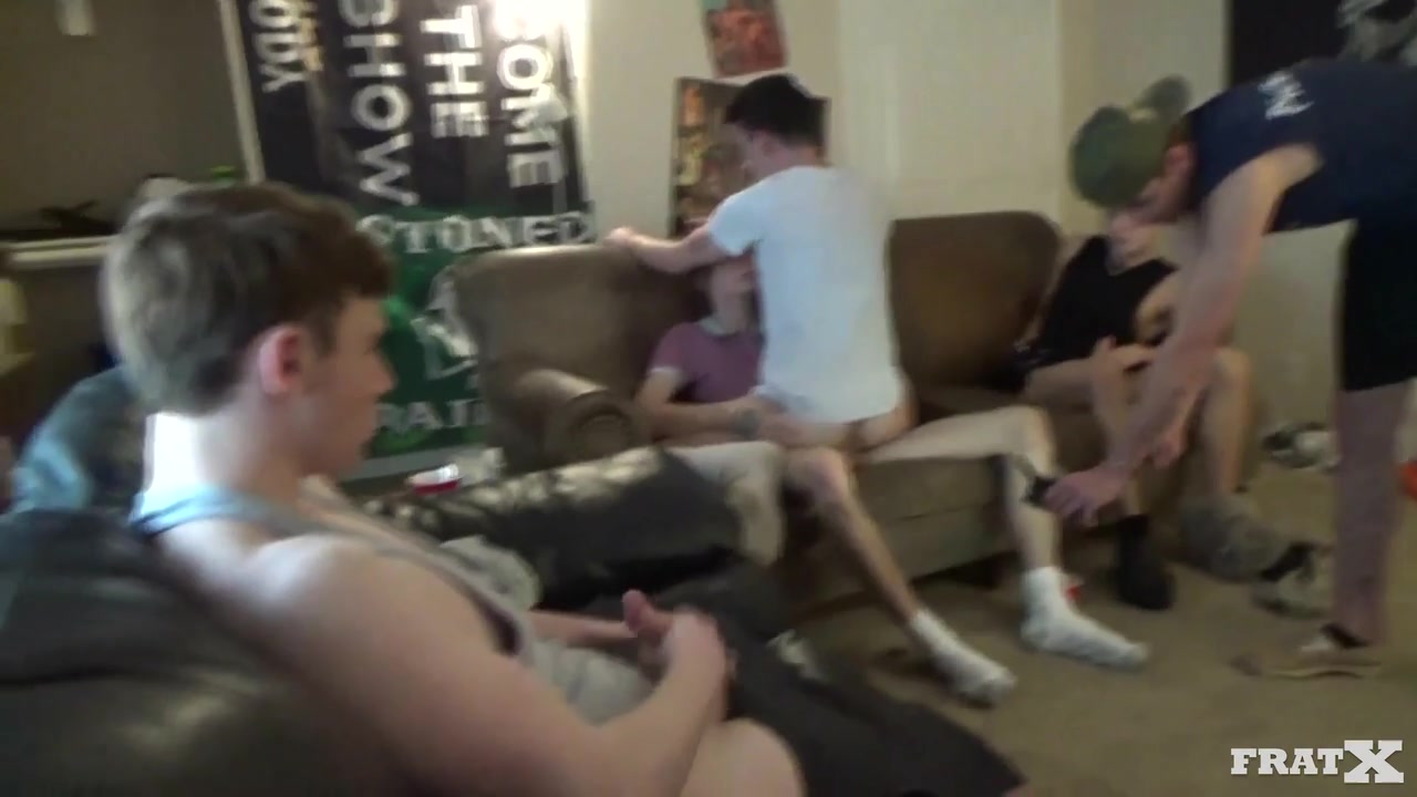 All 4's Whore - Fratx