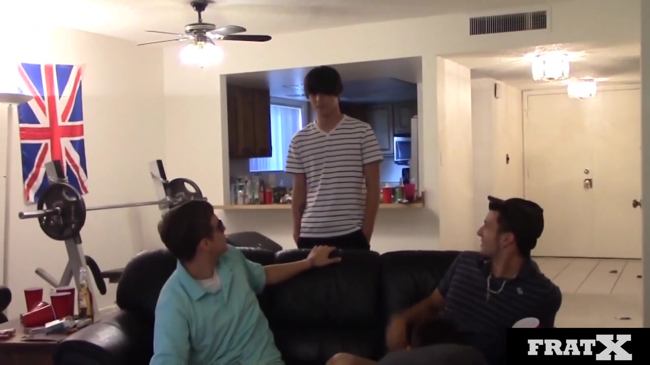 Pretty Boy Part 1 - Fratx