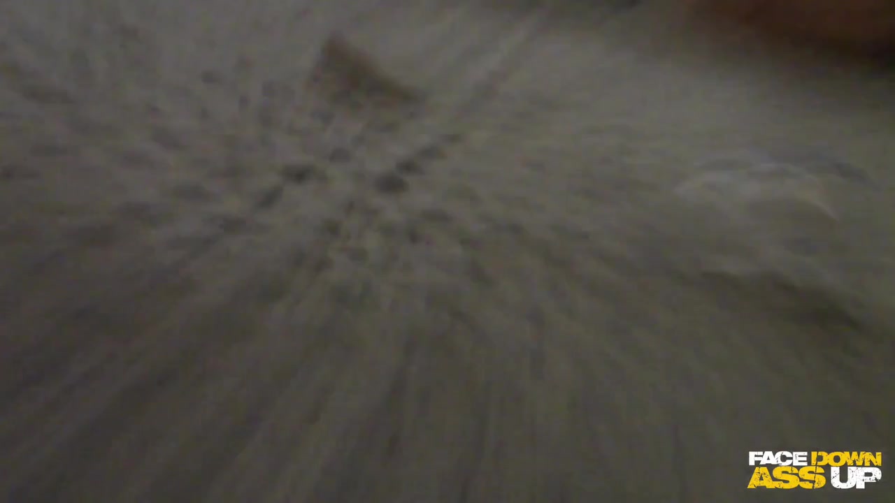 Gr1nd H0l3 - Facedownassup