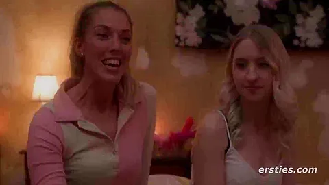 4 Incredible Girls Have Steamy Lesbian Sex Together