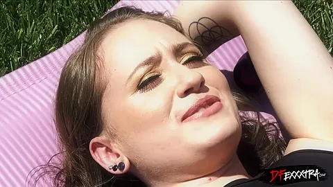 Your new neighbour is hot as fuck bro!