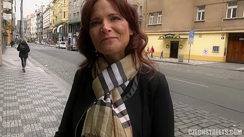 Czech Streets – American Super MILF