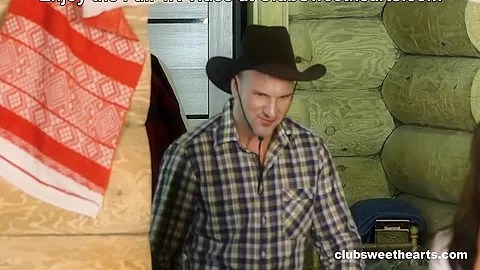 Thanksgiving Dinner Turns Into Fucking Fiesta By