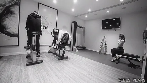 The Young Frenchwoman Fucked Hard By 2 Strangers She Met In The Gym!!!
