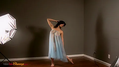 Hot 18 Year Old Indian Stripper Filming Herself Naked In Erotic Porn