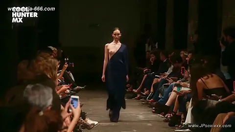 Braless Trends in Women's Fashion Style Compilation for Adventurous Dressers.6