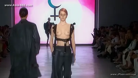 Braless Trends in Women's Fashion Style Compilation for Adventurous Dressers.6