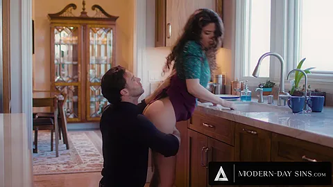 MODERN-DAY SINS - Cheating Housewife Agrees To FREE USE CREAMPIE To Please Her Horny Husband!