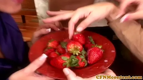 Femdom milfs fucking sub in CFNM group