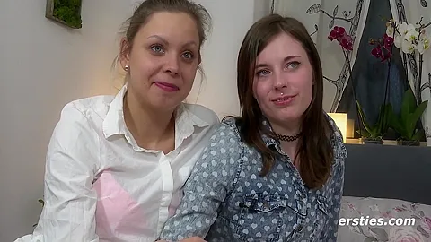 Sam Und Lecken Sich Gegenseitig Ihre Erogenen Zonen