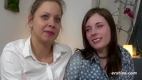 Sam Und Lecken Sich Gegenseitig Ihre Erogenen Zonen