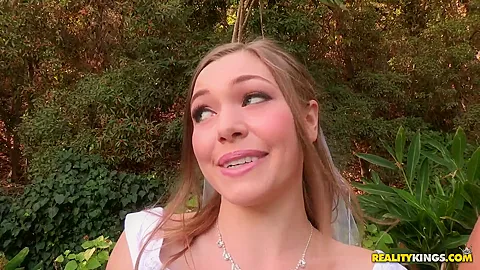 Sweet porno wedding with Aurielle and her palsies