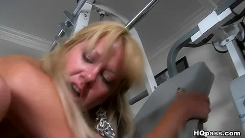Crazy pornstar in Fabulous Brunette, Blowjob sex movie