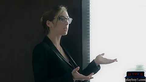 Milf Hotel Manager Fucks The Gardener In Her Office