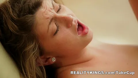 Amazing pornstar in Crazy Romantic, HD xxx video