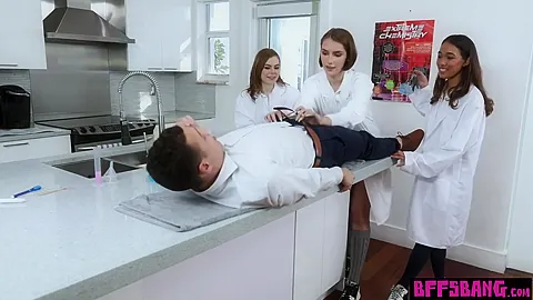 teen 18+ Besties Nasty Chemistry Experiment