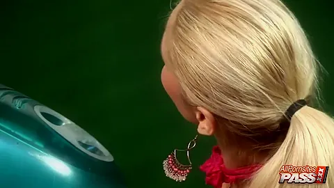 Hot Water - Jane And Sarah In