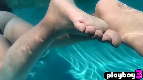 Amazing Black Babe With Nice Ass Played With Herself In