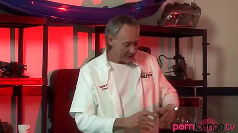 Glam Euro Babes In Orgy Suck Fuck And Eat Out