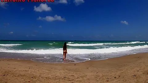 Having Fun With Hot Italian Girl In A Nude Beach
