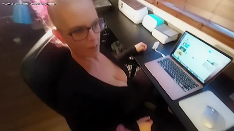 Pervy Thomas Loves Cleavage - TiffanyLynne