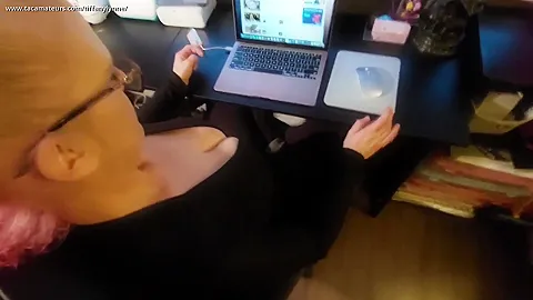 Pervy Thomas Loves Cleavage - TiffanyLynne