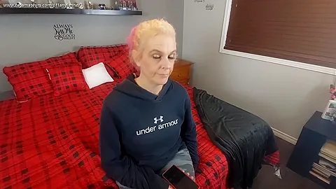 Pervy Thomas N Tiff Make A Porno - TiffanyLynne