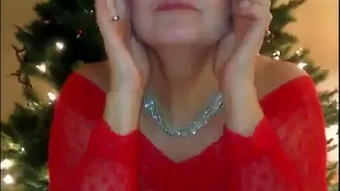Busty Claus Cums Pt1 - Juicy Fun - BustyBliss