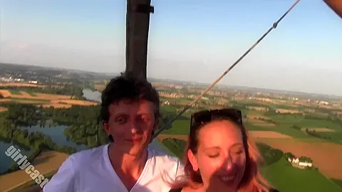 Bine's Adventure In A Hot Air Balloon & More