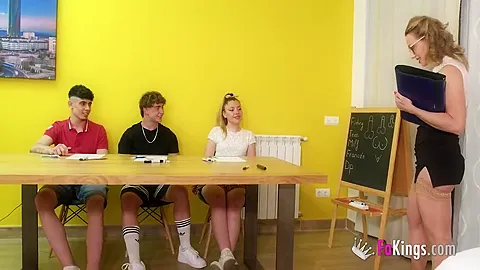 Academy! Three Inexperienced teens 18+ Receive A Sex Lesson From A Porn Queen