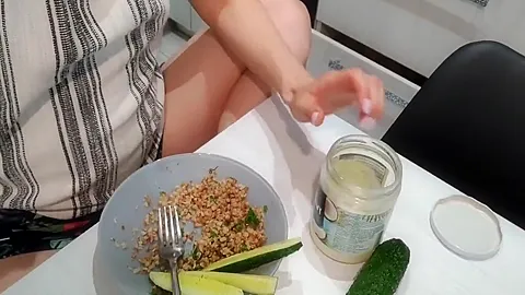 Pregnant Girlfriend Masturbates Her Thin Pussy And Cums Loudly