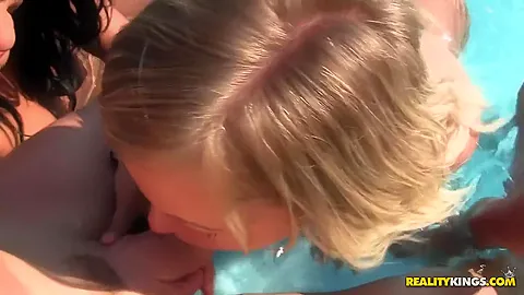 Underwater Pussy