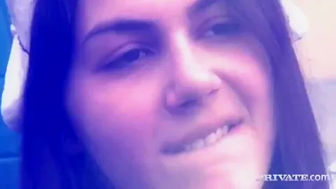Una Linda Italiana En Dobles Penetrationes