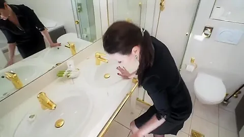 Lady Victoria - High Heels Fitting For Fully Fashioned Stockings